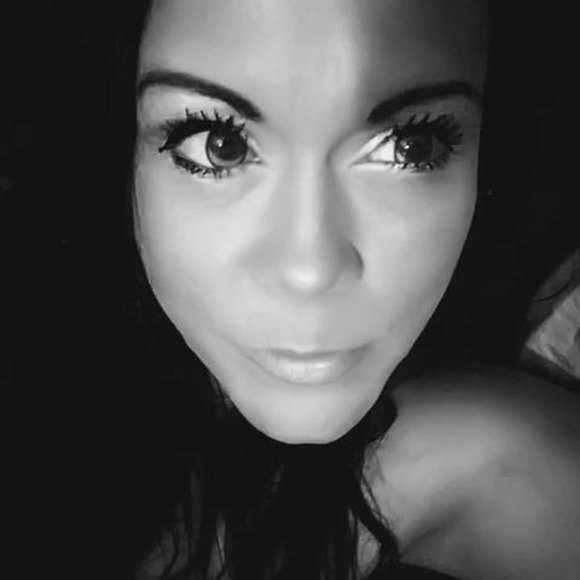 Meet your Posher, Elissa - Picture 1 of 1